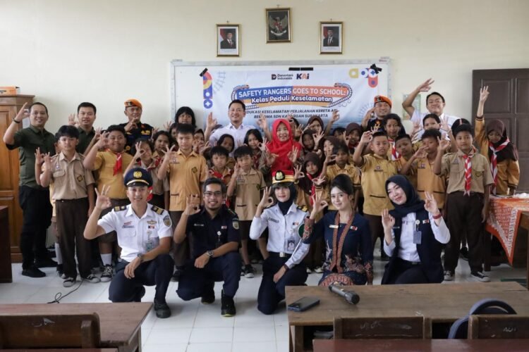 KAI Daop 6 Tanamkan Budaya Keselamatan, Sasar Siswa SD Lewat Program Edukasi di Surakarta