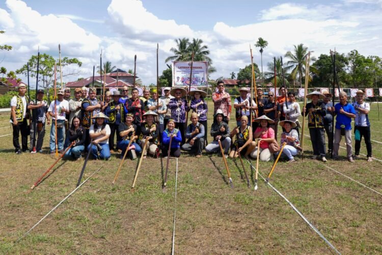 Wagub Ingkong Ala Resmi Buka Turnamen Sumpit, Budaya Dayak Tetap Lestari