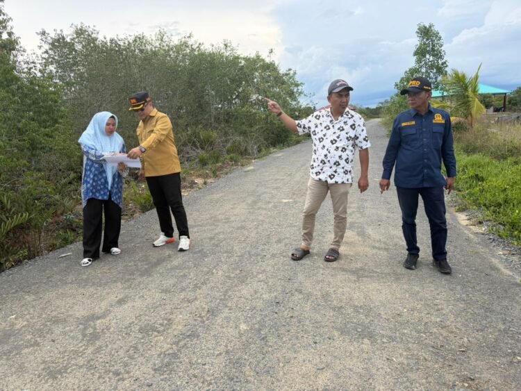 Pantau Embung Lapri, DPRD Nunukan Sayangkan Air Terbuang Karena Polemik Lahan