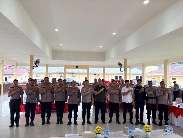 Apel Bhabinkamtibmas Polres Tarakan, Dirbinmas Tekankan Peran Aktif dan Humanis Polisi di Tengah Masyarakat