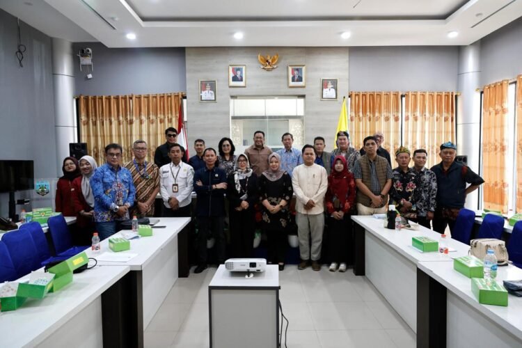 Pansus IV DPRD Kaltara Matangkan Raperda Literasi, Tekankan Implementasi Nyata di Masyarakat