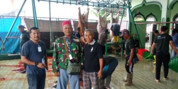 Masjid Darun Najah Salurkan Daging Kurban untuk 750 Mustahik di Karang Anyar