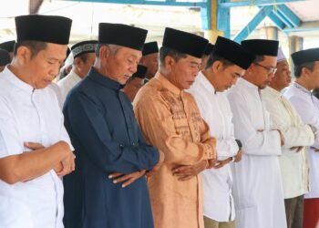 Ribuan Warga Salat Iduladha Bersama Gubernur Kaltara, Semangat Berbagi Warnai Hari Raya Kurban