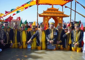 Bupati Wempi Apresiasi Festival Iraw Tengkayu XV, Sebut Budaya Tidung Perekat Identitas Kalimantan Utara