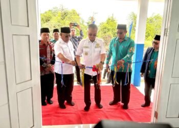 Bupati Wempi Resmikan Gedung Baru SMPIT Insan Utama, Dorong Lahirnya Generasi Berkarakter dan Berdaya Saing