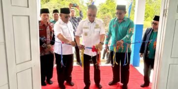 Bupati Wempi Resmikan Gedung Baru SMPIT Insan Utama, Dorong Lahirnya Generasi Berkarakter dan Berdaya Saing