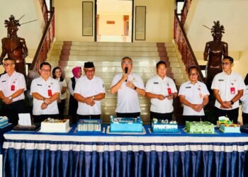 HUT ke-53, Bupati Wempi Ajak Seluruh ASN Perkuat Semangat Melayani Masyarakat