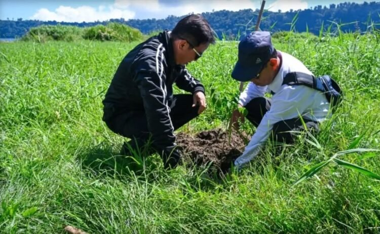 Ikuti Penghijauan Rakernas ADPSI, Achmad Djufrie Dorong Kaltara Perkuat Kebijakan Ramah Lingkungan