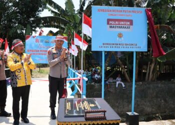 Jembatan Merah Putih Presisi Sungai Cahaya Baru, Wujud Polri Hadir untuk Masyarakat