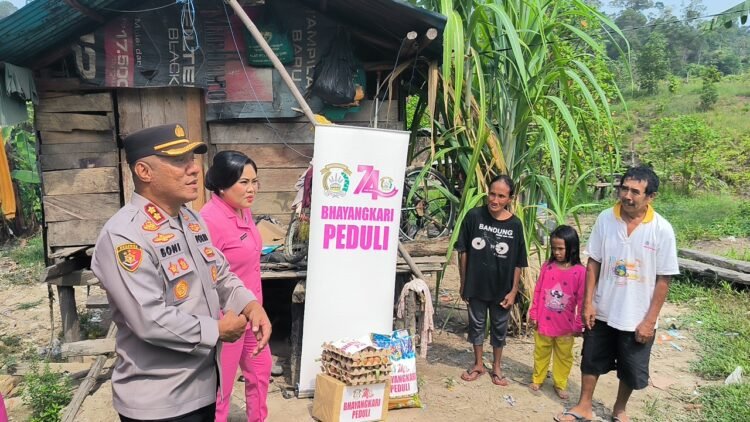 Bhayangkari Peduli, Polres Tarakan Hadir Salurkan Bantuan untuk Warga