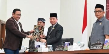 DPRD Kaltara Sepakati Ranperda PUG, Pelayanan Publik Didorong Lebih Berkeadilan