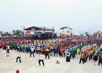 Pecahkan Rekor MURI, 11.020 Orang Ikuti Senam Lukiwol di Nunukan
