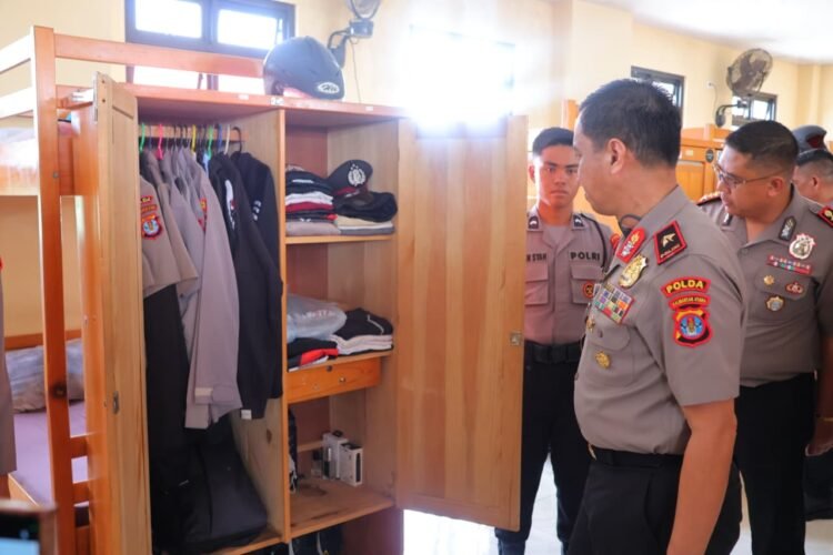 Kapolda Kaltara Sidak Barak Dalmas, Kebersihan Terjaga, Toilet Rusak Jadi Evaluasi